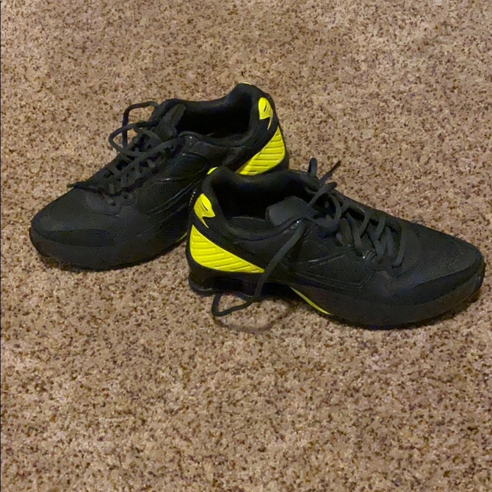 Nike shox shoes